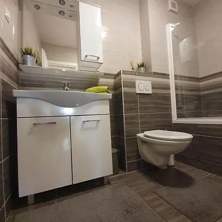 Апартаменти Pinna Nobilis, Private Parking